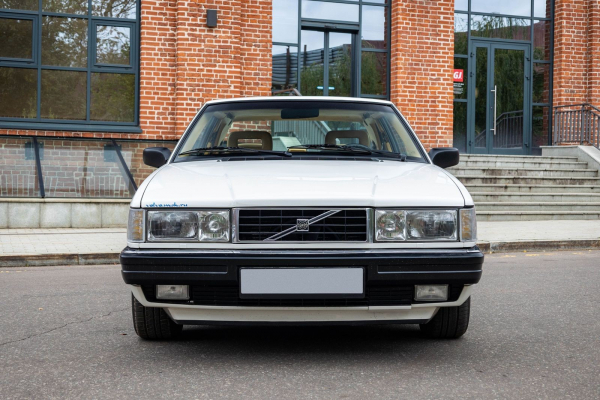 Из шоу-кара &ndash; в сток: опыт владения Volvo 780 Bertone 1989 года