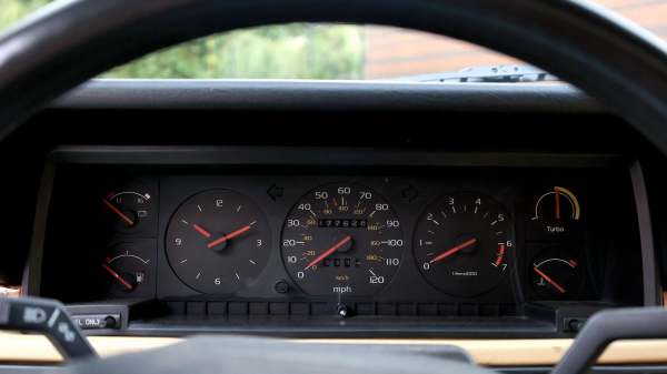 Из шоу-кара &ndash; в сток: опыт владения Volvo 780 Bertone 1989 года