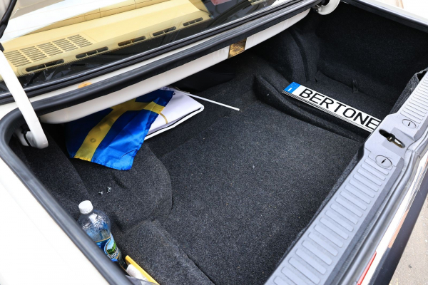 Из шоу-кара &ndash; в сток: опыт владения Volvo 780 Bertone 1989 года