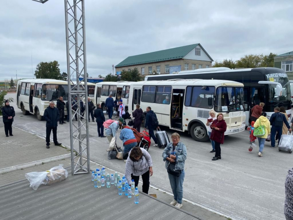 Хроники спасения рейса &laquo;Сочи-Омск&raquo;, который сел в поле под Новосибирском (видео)