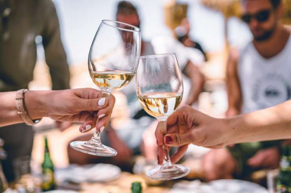 Можно ли пить алкоголь каждый день: интересные исследования ученых